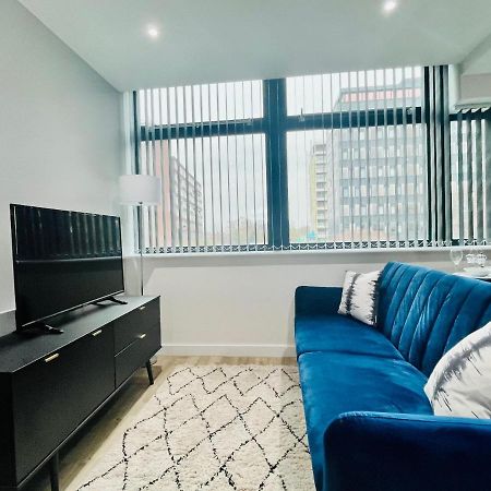 مانشستر Lovely Studio Apartment With Free Parking Included! المظهر الخارجي الصورة